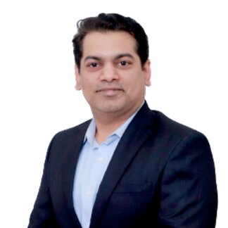 Abhijit Kadam, Founder of E-Valuate AI and Commerce educator with 18+ years experience
